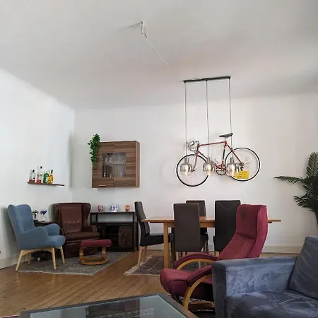 Cozy Historic Apartment, Sauna Wuppertal