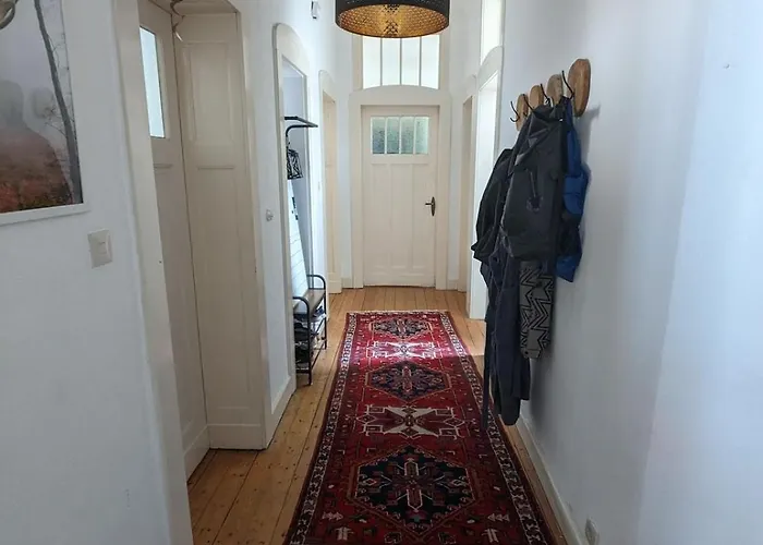 דירה Cozy Historic Apartment, Sauna *